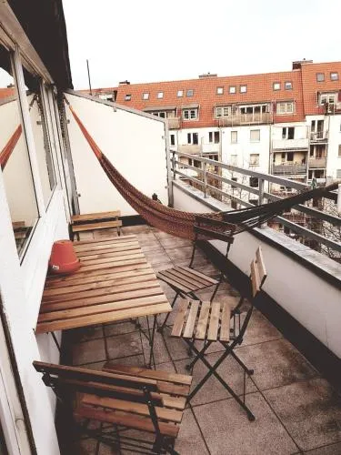 Charming maisonette with sun terrace in Düsseldorf, Deutschland