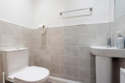 Luxury City Centre 5 Bed House with FREE parking- sleeps 12, Birmingham (fotografie 8)