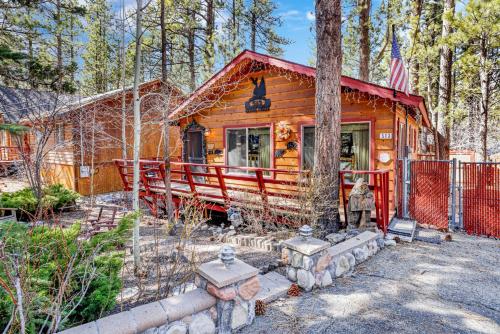 Cozy bear pines #2465
