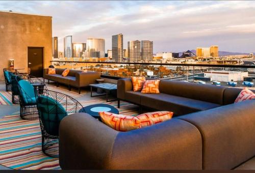 Modern One room Flat in the Beautiful Las Vegas City Modern One room Flat in the Beautiful Las Vegas City