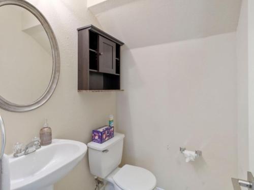 Cozy Sunterro Serenity in North Austin Pet Friendly Cozy Sunterro Serenity in North Austin Pet Friendly