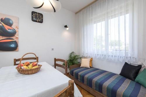 Apartments Kate-100m from beach - image 2