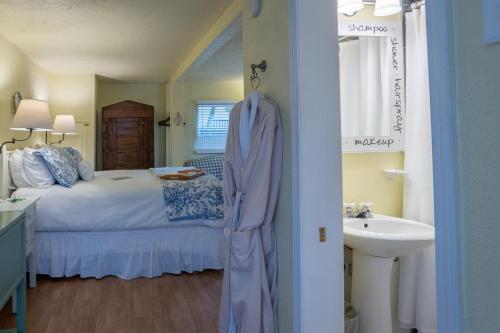 5 Ojo Inn Bed and Breakfast 5 Ojo Inn Bed and Breakfast