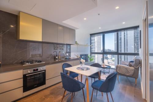 Relaxed 1br1ba City View Apt Wifi In Cbd - Melbourne