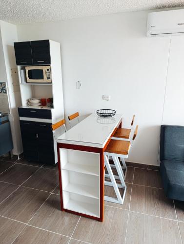 Apartamento en Ricaurte con piscina a 10 minutos de Melgar y Girardot, canchas juegos y mas in Ricaurte