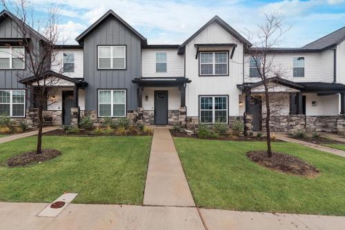Vista exterior, Serenity I, Brand new 3 Bedroom Home in Fairview (TX)