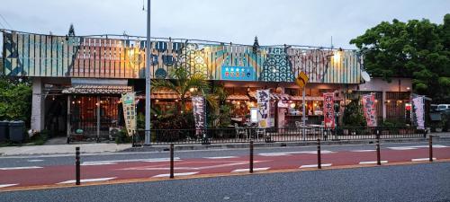 にらい恩納　伊集