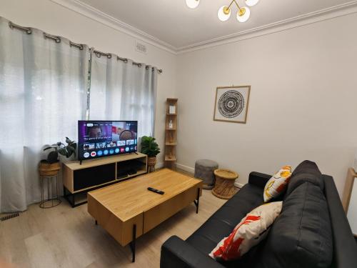 Humble Abode near Ringwood - Mount Dandenong Ranges