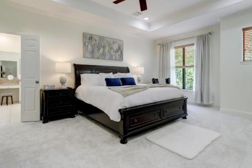Luxury Home Minutes to Downtown Close to Everything Nice near Buffalo Bayou Park