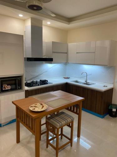 Elysium Tower Luxury Apartments Islamabad Opposite Centaurus Mall - image 4