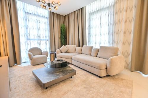 Chic Retreat 1BR in District One Meydan, Dubaj