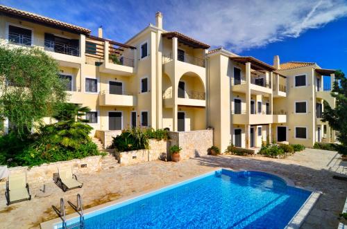  Niriides Luxury Apartments in Syvota