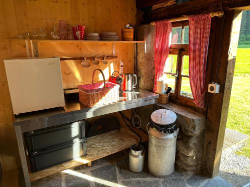 Schlafen im Fass - Schlaffass - Abenteuer - Romantik - Haslifass in 因納特基爾肯