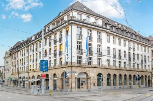 Royal Hotel - Urban Living in Basel, Schweiz