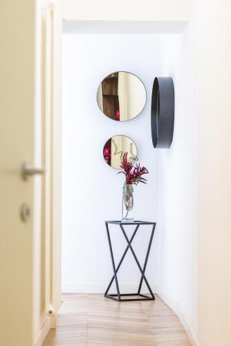 Palazzo Loffredo by NapoliApartments - image 3