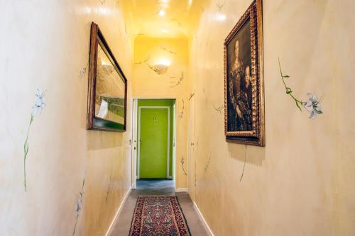 Casa di Dante-Roof Terrace - image 4