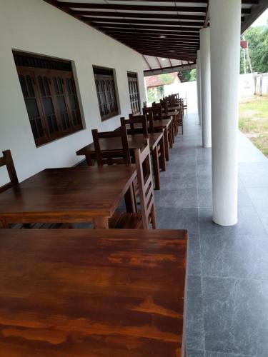 Restoran, Mondial Dream Resort in Wellawaya