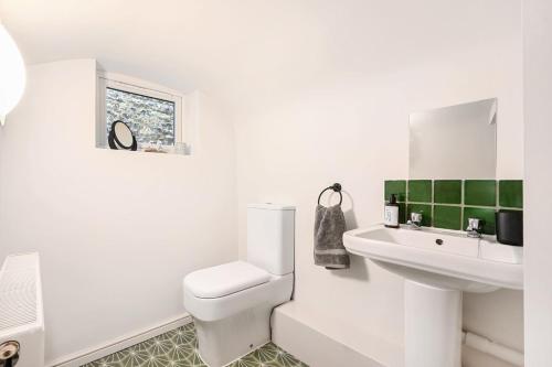 Host & Stay - Hanover Rest - image 2
