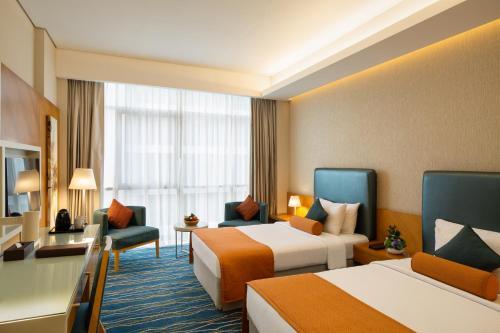 Royal Continental Hotel, Dubai (photo 7)