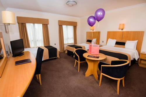 La Mon Hotel & Country Club - image 12