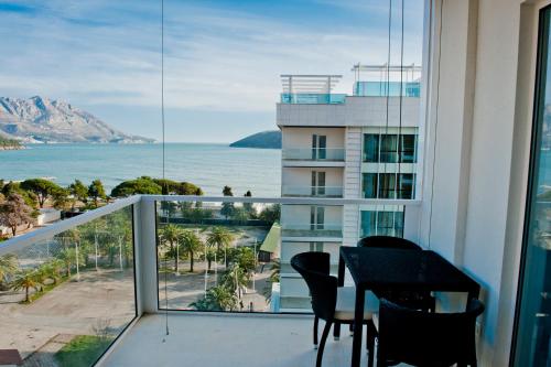 DeLux and Urban apartments Hotel Tre Canne Budva - image 2