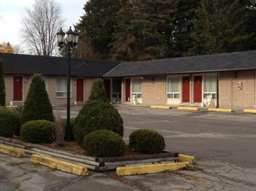 . Lotus Motel