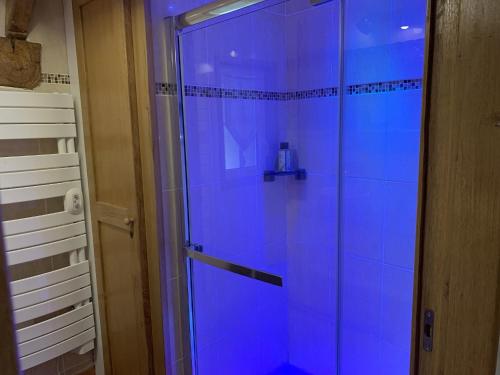 Fürdőszoba, Le Clos des Tilleuls - D Day Home in La Vendelee