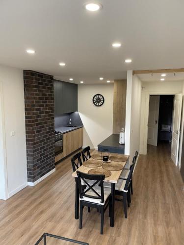 Manor in Stara Lesna