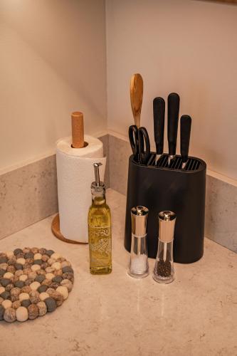 Freshly renovated apartment next to Old Down, Tallin (foto 8)