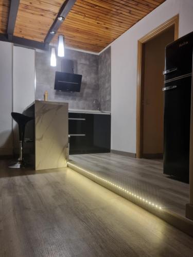 廚房, VUT EL Mogollón (VUT EL Mogollon) in 阿爾瓦拉特德索里塔