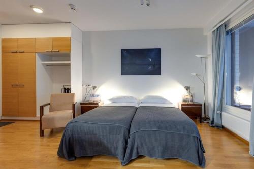 . Suite Apartment with lake views