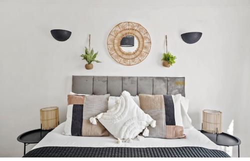 Canterbury City Guesthouse with All En-suite rooms and Hot-tub Canterbury City Guesthouse with All En-suite rooms and Hot-tub