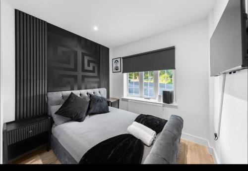 Canterbury City Guesthouse with All En-suite rooms and Hot-tub Canterbury City Guesthouse with All En-suite rooms and Hot-tub