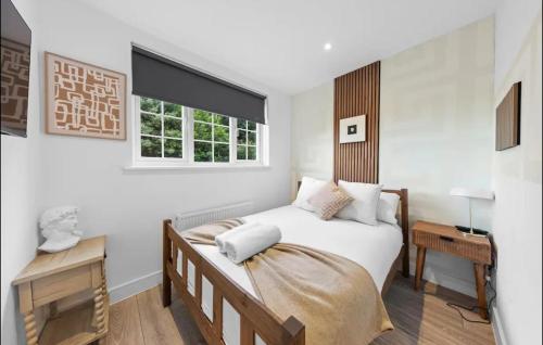 Canterbury City Guesthouse with All En-suite rooms and Hot-tub Canterbury City Guesthouse with All En-suite rooms and Hot-tub