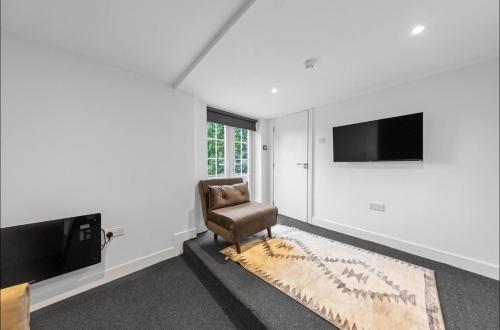 Canterbury City Guesthouse with All En-suite rooms and Hot-tub Canterbury City Guesthouse with All En-suite rooms and Hot-tub