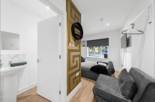 Canterbury City Guesthouse with All En-suite rooms and Hot-tub Canterbury City Guesthouse with All En-suite rooms and Hot-tub