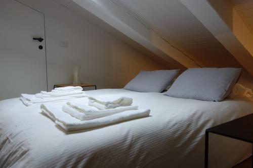 Charming suite on the roofs of Navigli 2