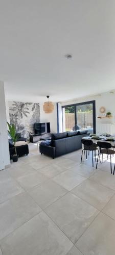 Iekārtas, Maison Cosy A L 'Orée du bois (Maison Cosy A L 'Oree du bois) in Villeneuve-sur-Auvers