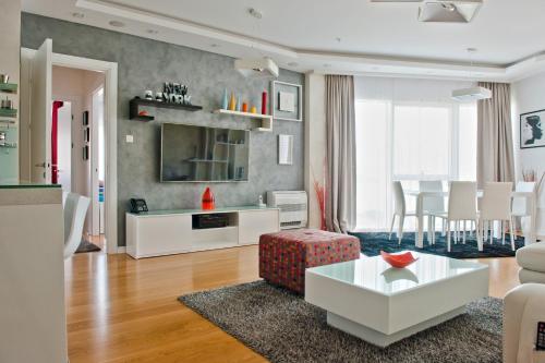 DeLux and Urban apartments Hotel Tre Canne Budva - image 10