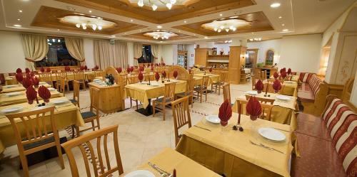 Hotel Cristallo - image 9