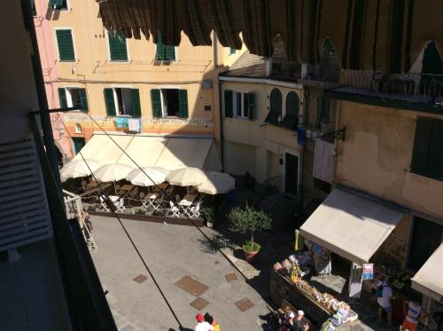 Bella Vernazza with AC and Balcony