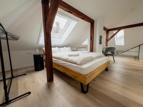 Maybach Apartments - Modernes & zentrales Studio in Altstadtvilla - Bodenseenähe - Parkplatz - Klimaanlage in Friedrichshafen, Deutschland