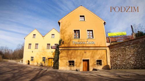 Penzion Zatisi