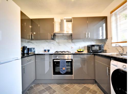Manchester Townhouse by BEVOLVE - 4 bedrooms - Free Parking, Manchester (zdjęcie 9)