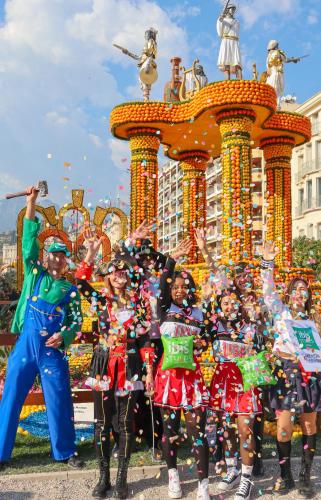 芒通城中心宜必思尚品酒店 芒通城中心宜必思尚品酒店