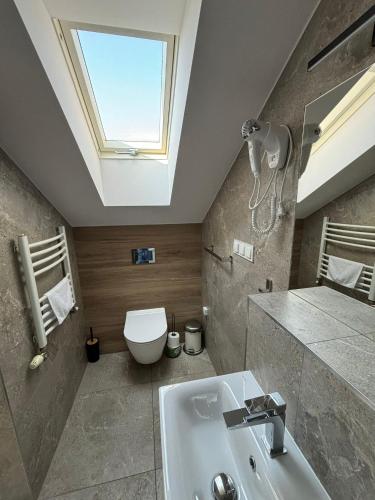 Triple Room image 4