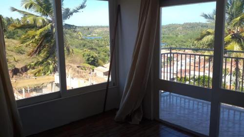 Casa alto de jequia com vista incrivel para lagoa com piscina in 科魯裡皮