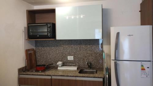 Studio Apartment image 9