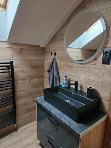 Badkamer, Apartmán KIS (Apartman KIS) in Levoča