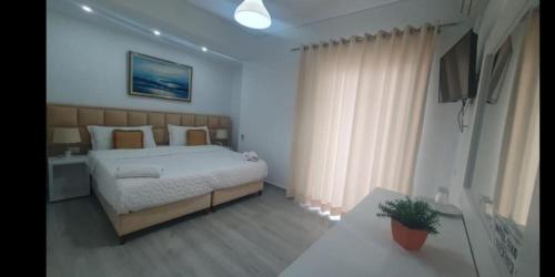 Double Room image 8